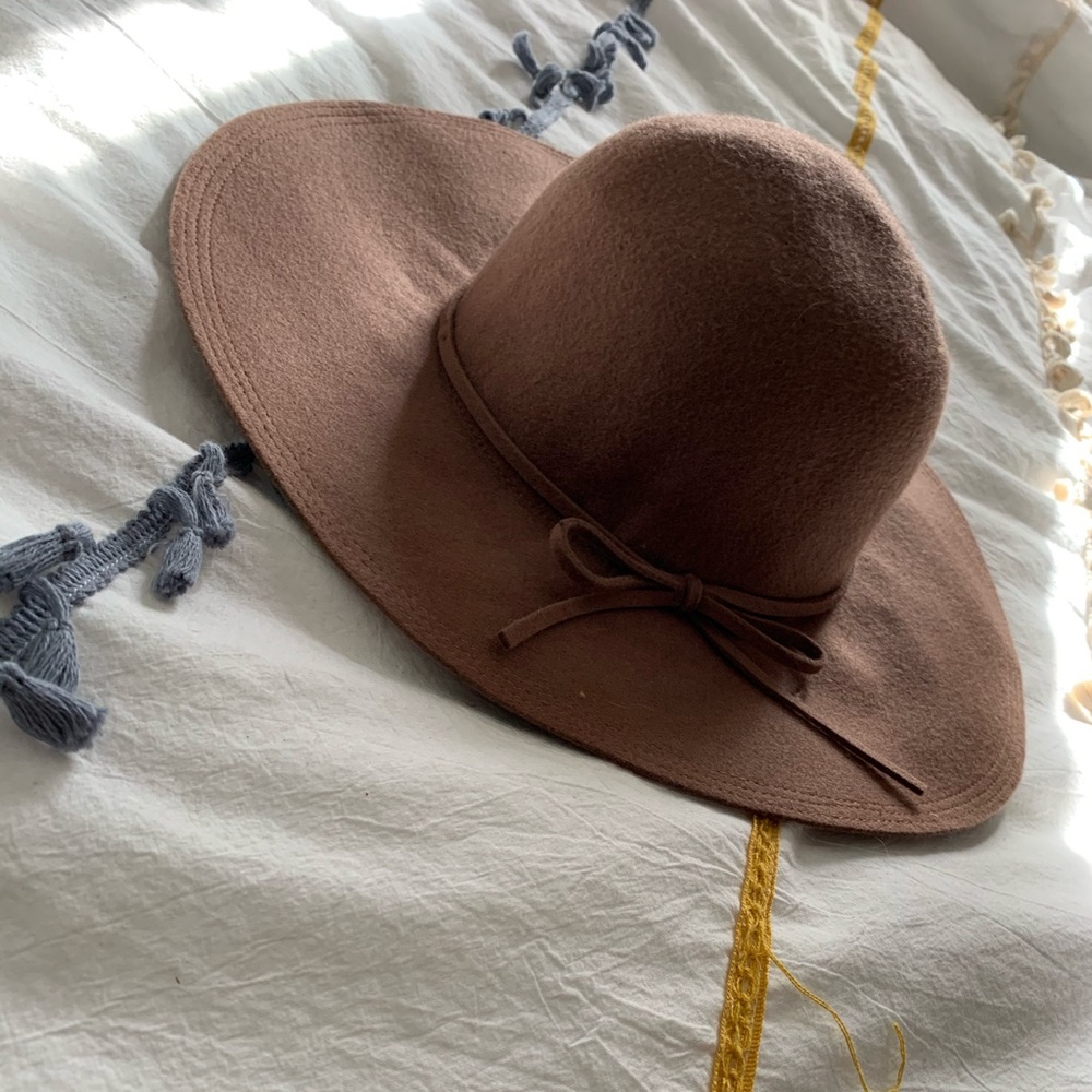 Fall hat